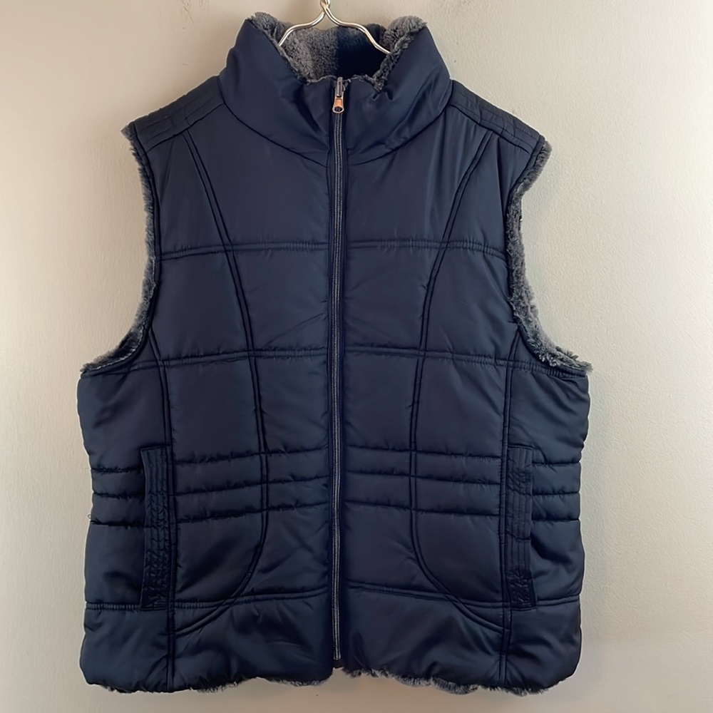 Women’s vest reversible faux fur 1X